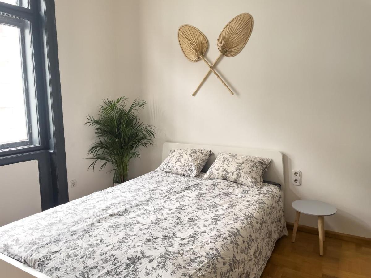 דירות וינה Sunny Studio Near Central Station מראה חיצוני תמונה